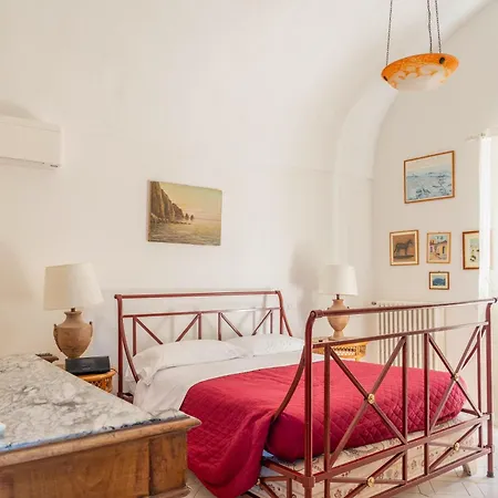 Aurora Caprese Villa Capri