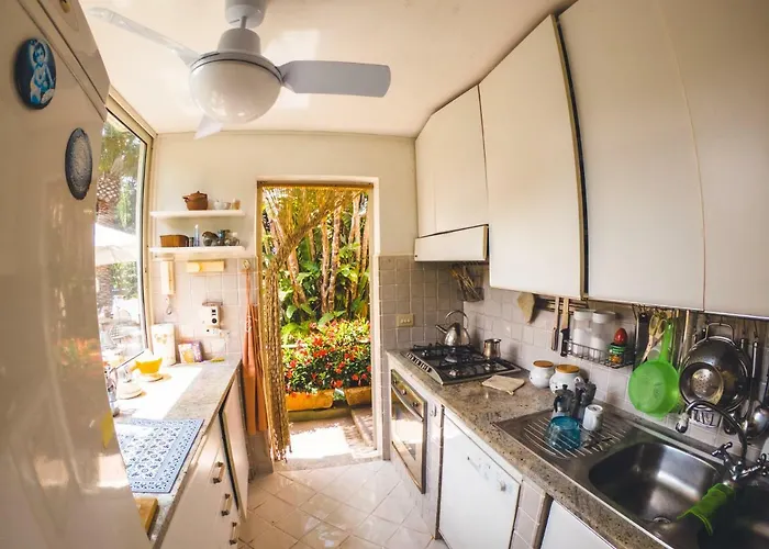 Aurora Caprese * Capri