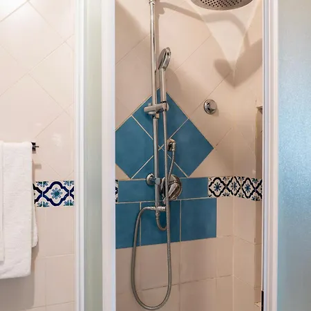 Aurora Caprese * 카프리