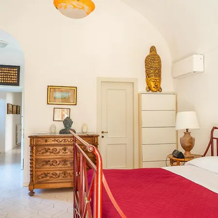 Villa Aurora Caprese Capri