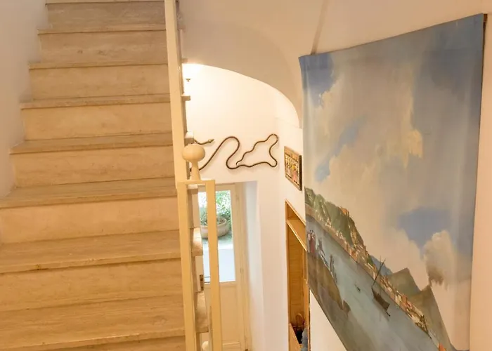 Aurora Caprese Villa