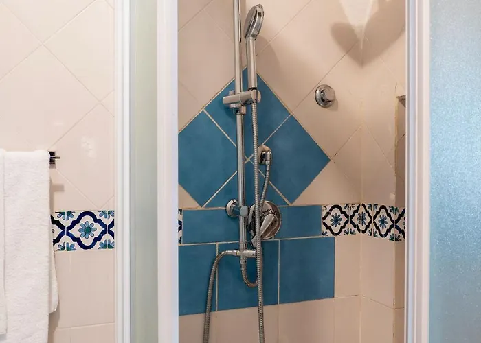 Aurora Caprese * Κάπρι