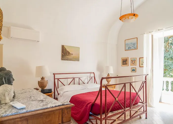 Aurora Caprese Villa Capri