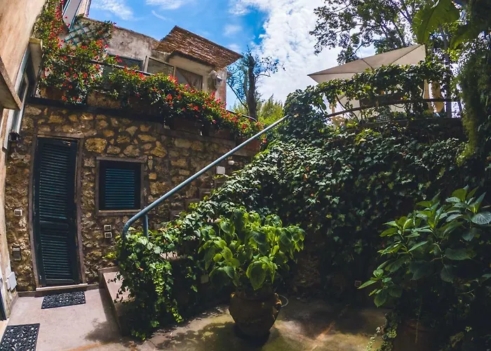 Aurora Caprese * Κάπρι