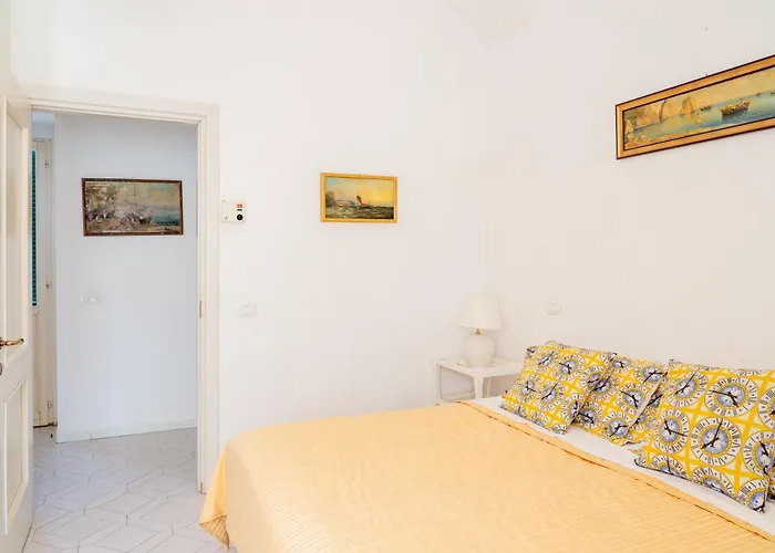 Aurora Caprese Villa Capri